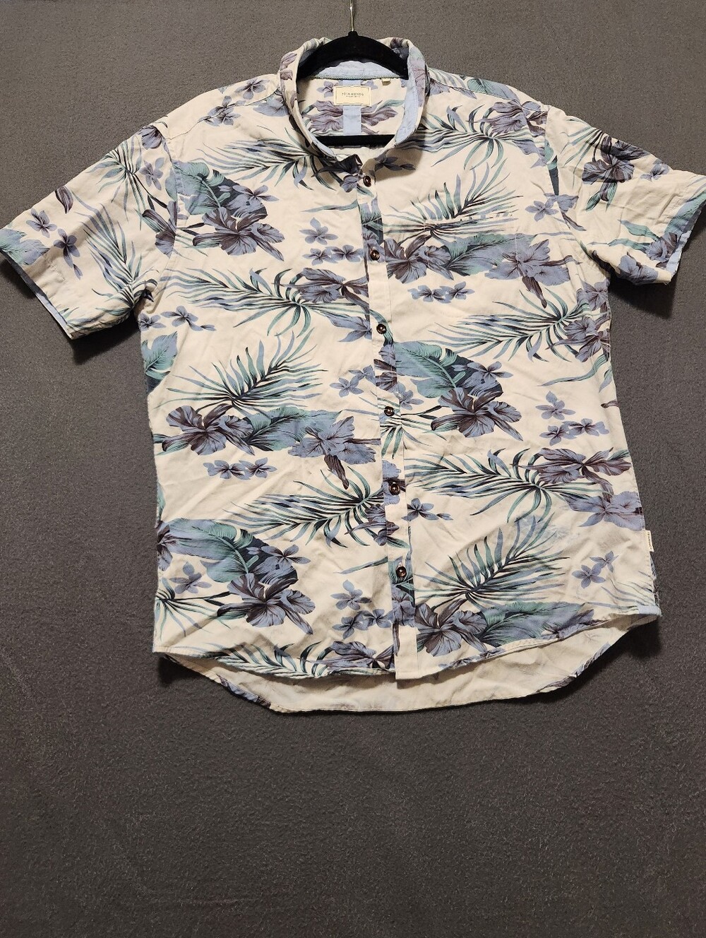 7 Diamonds Button Down Men Size Large Blue & White Floral Tropical Hawaiian